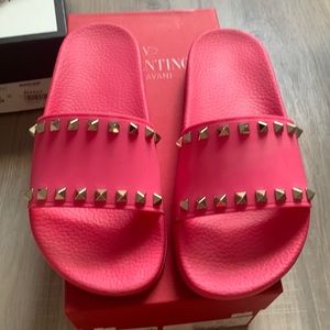 Valentino slides